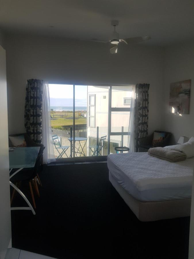 Carters By The Sea Beachside Studio Apartments Carters Beach Eksteriør billede