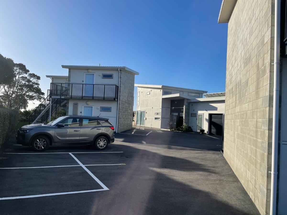 Carters By The Sea Beachside Studio Apartments Carters Beach Eksteriør billede